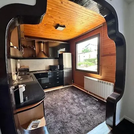 Lea House With Swimming Pool In Vitosha Mountain 索菲亞